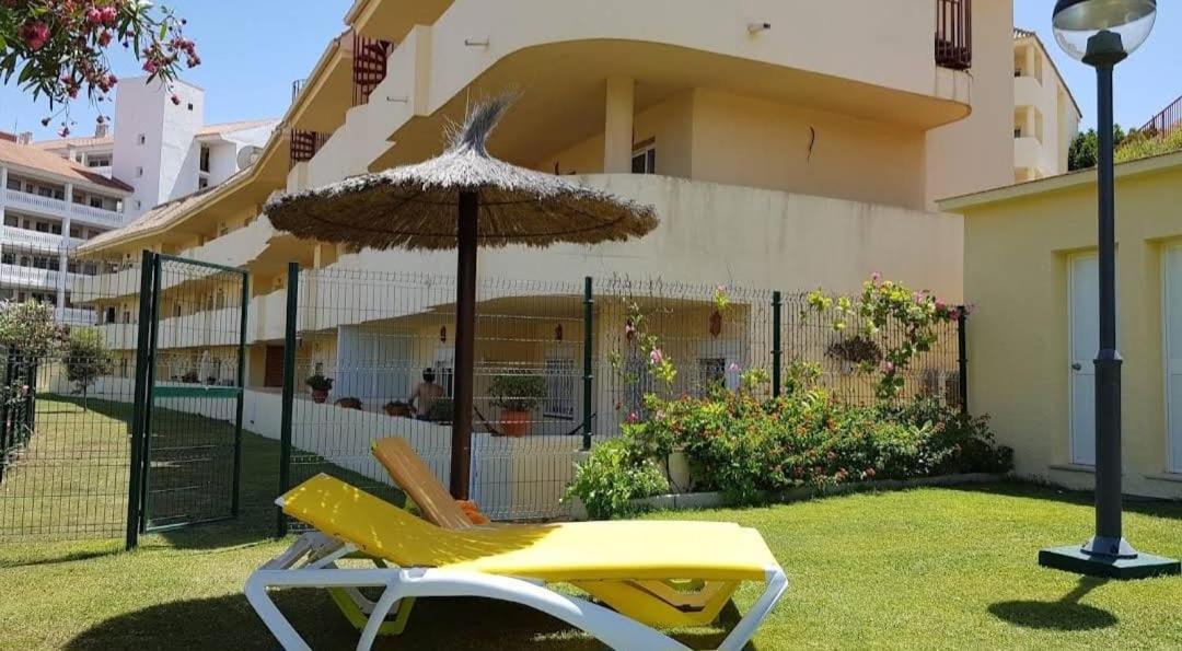 Aldea Beach Boutique Apartment Манільва Екстер'єр фото