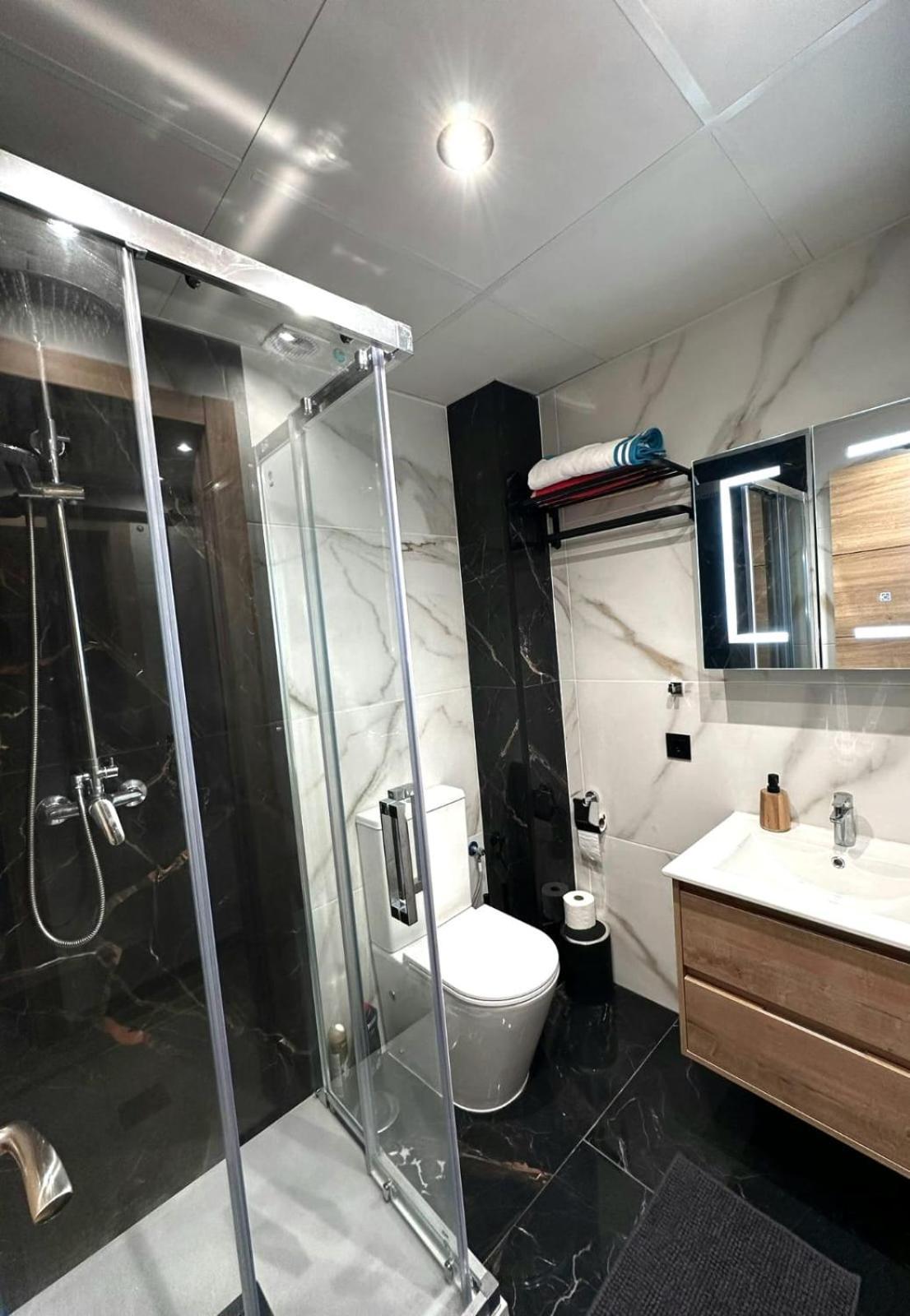 Aldea Beach Boutique Apartment Манільва Екстер'єр фото